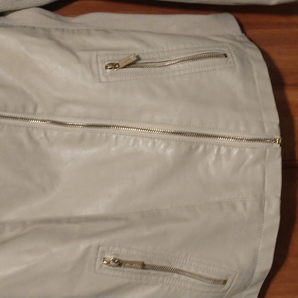 Calvin Klein women's size SP faux leather/cotton jacket with front/sleeve zipper - Picture 8 of 12